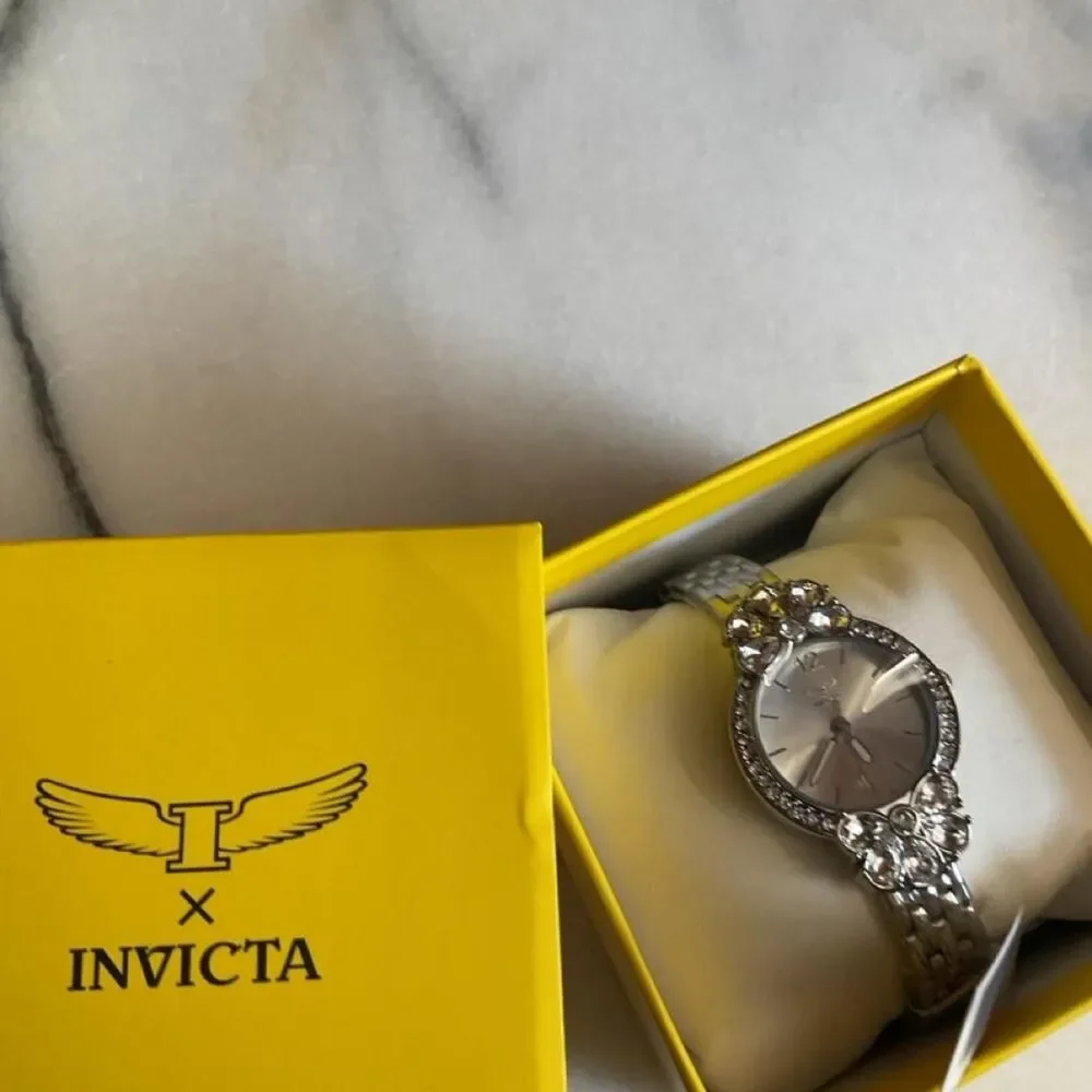 Invicta new box